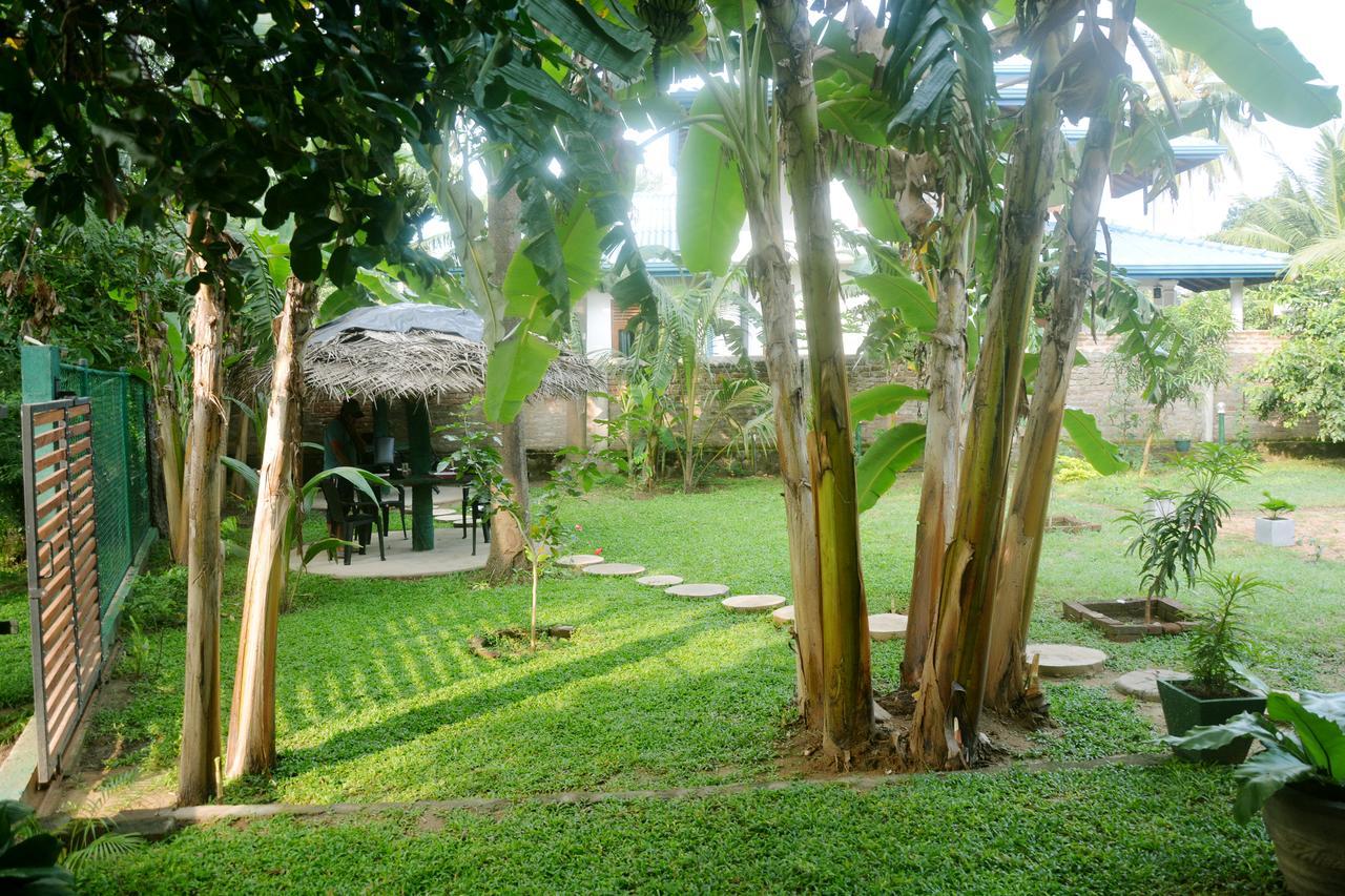 Waterway Garden Villa Polonnaruwa Exterior photo